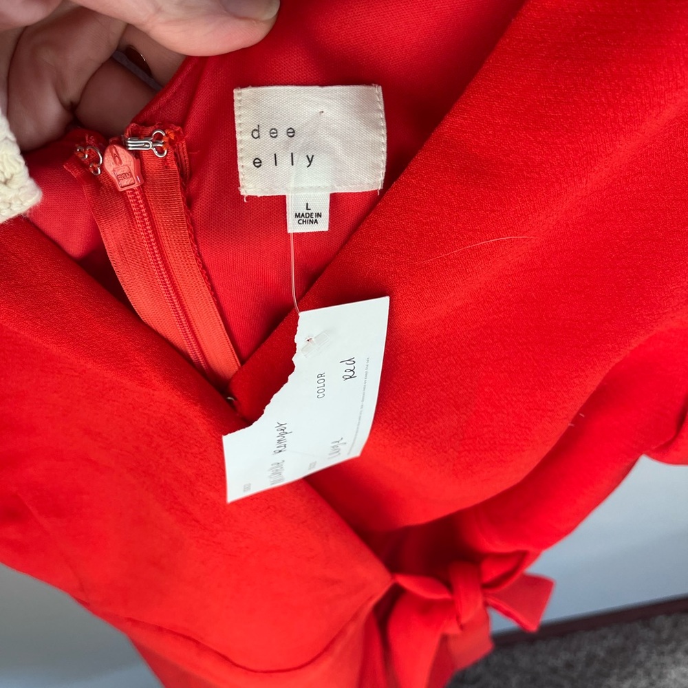 Dee Elly Red Wrap Front Jumpsuit Short Sleeve Side‎ Tie V-Neck NWT size large - Picture 2 of 7
